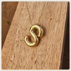 Goudkleurige Initialen ketting A-Z
