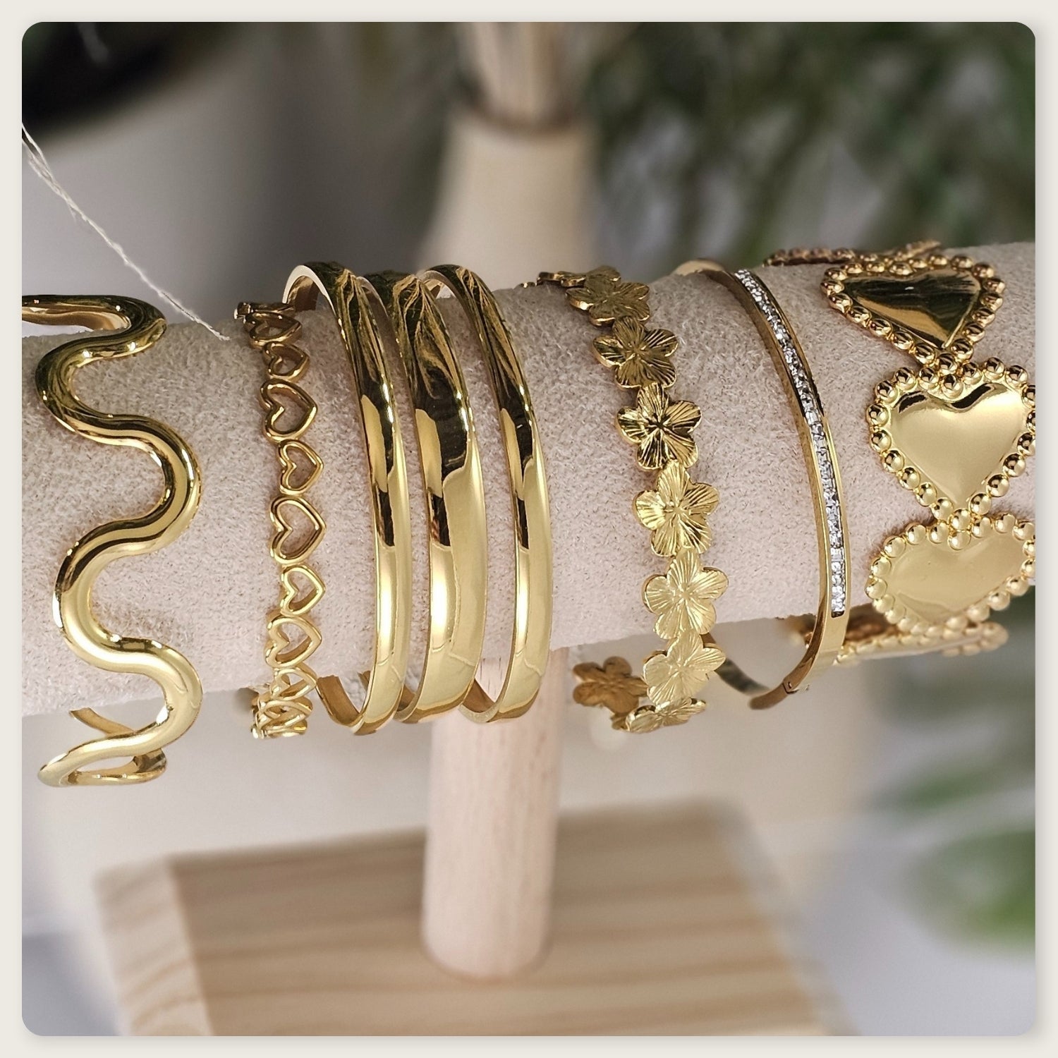 Shine Line Bangle