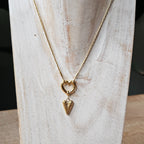 Seyso lange gouden hart stainless steel bedeltje uit Design Your Own collectie