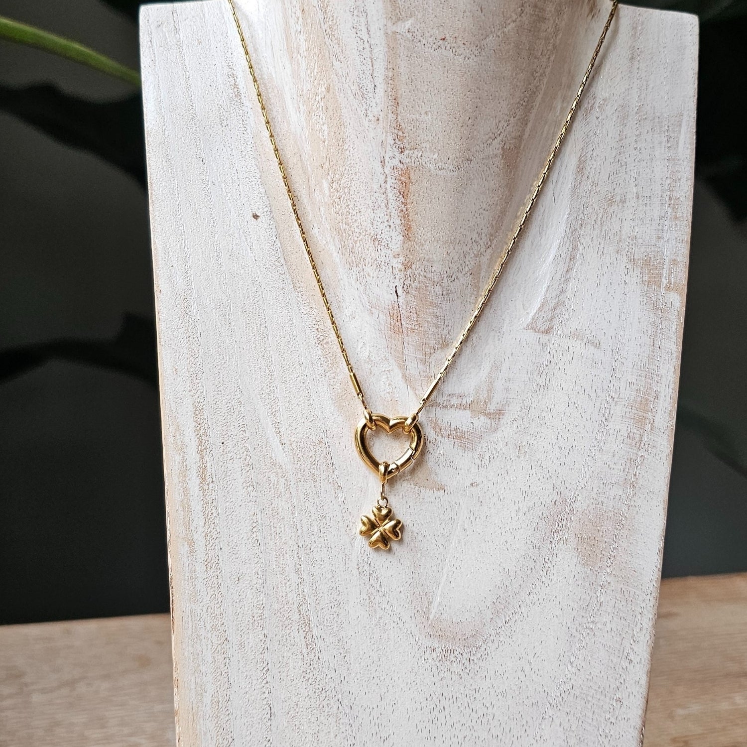 Seyso 4 mini hartjes stainless steel bedeltje uit Design Your Own collectie