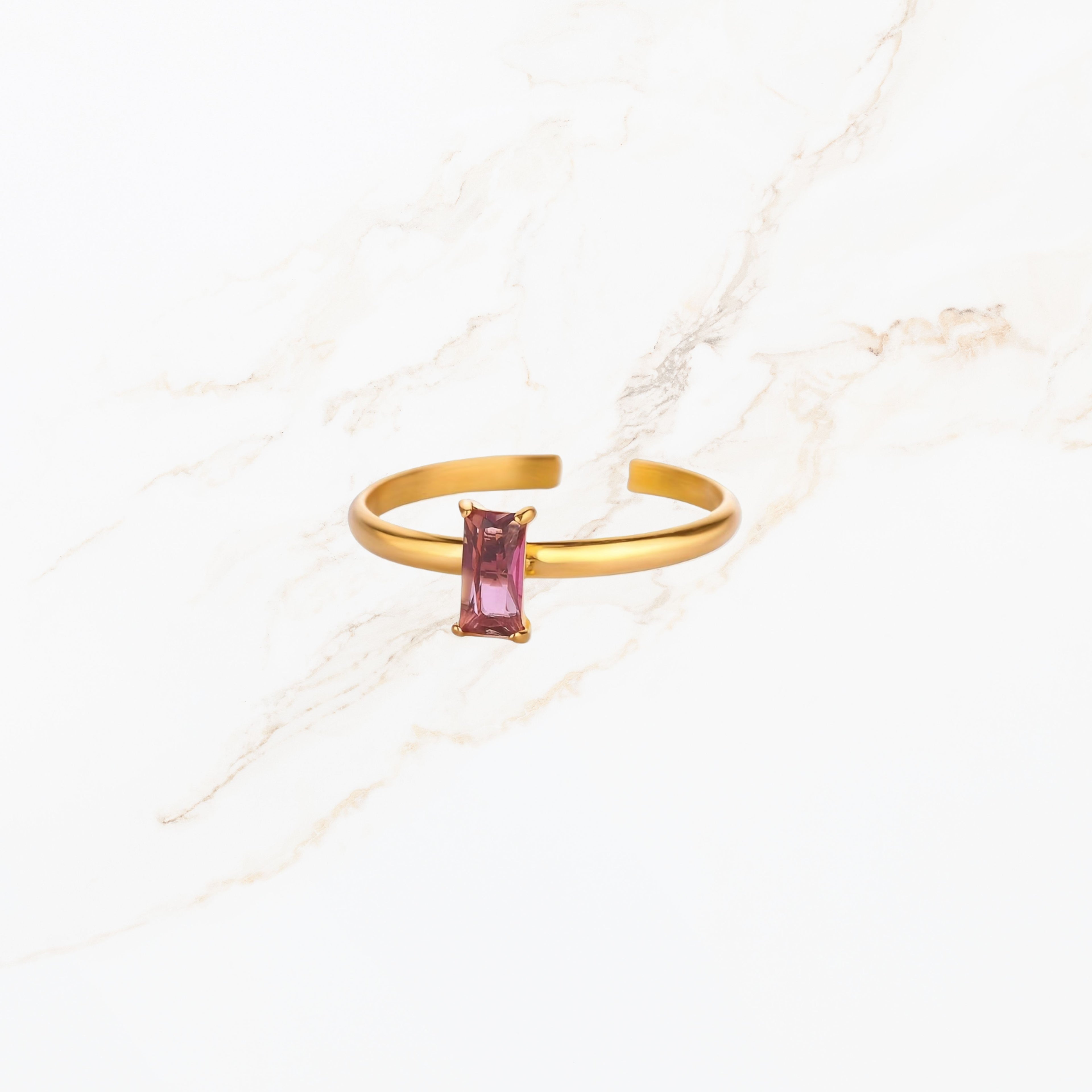 Persoonlijke ring met geboortesteen juli voor dames
