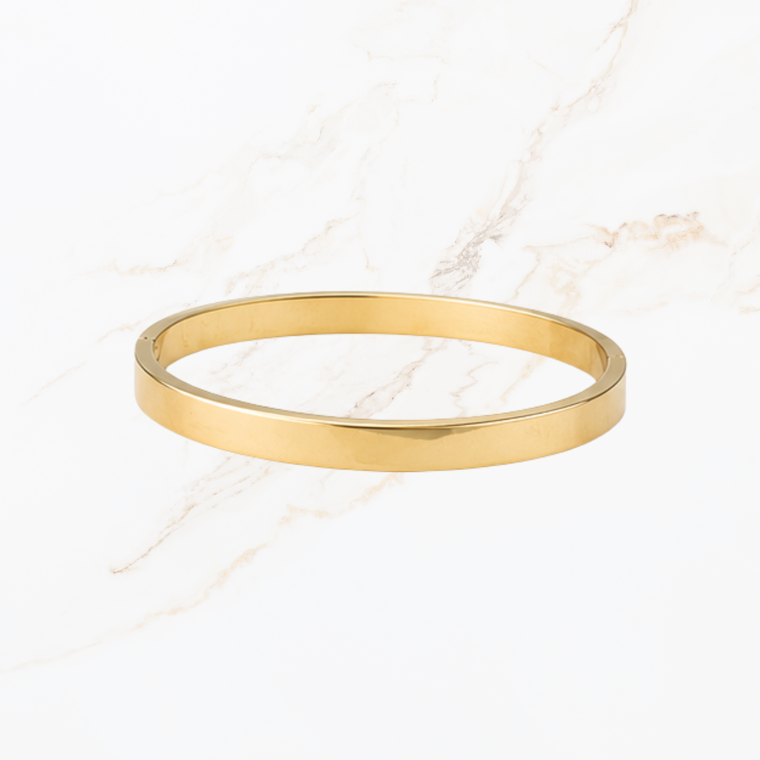 Goudkleurige bangle