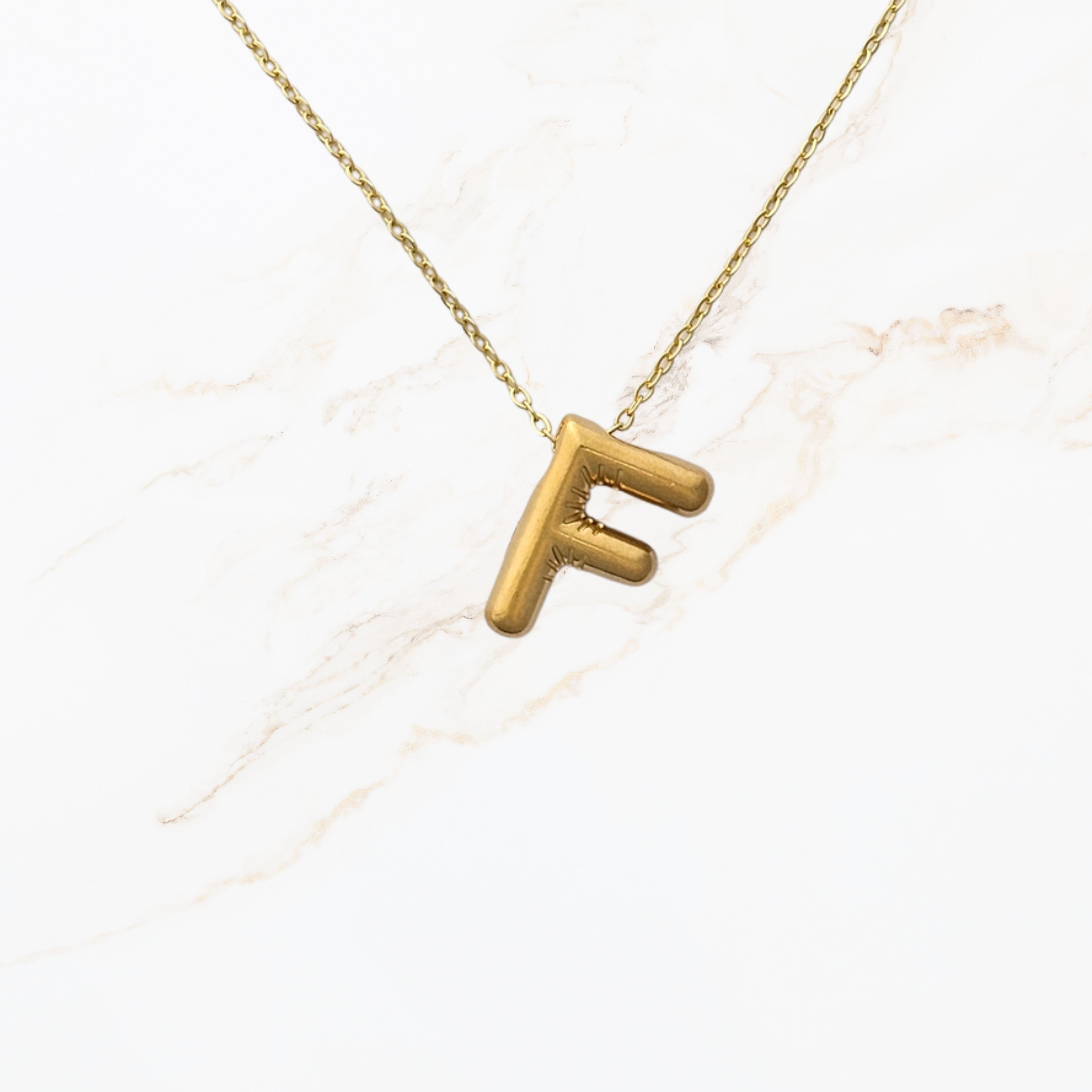 Goudkleurige Initialen ketting A-Z