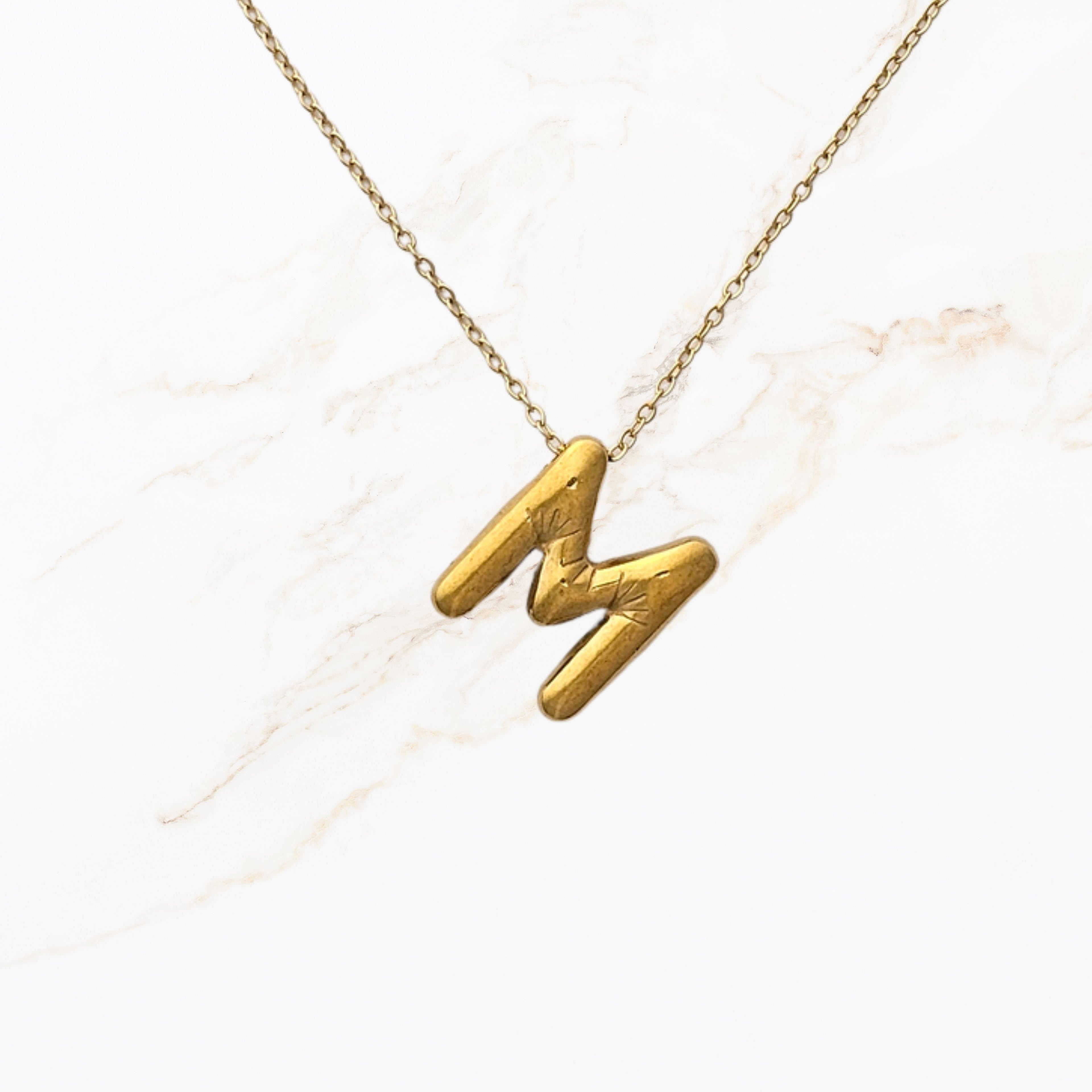 Goudkleurige Initialen ketting A-Z