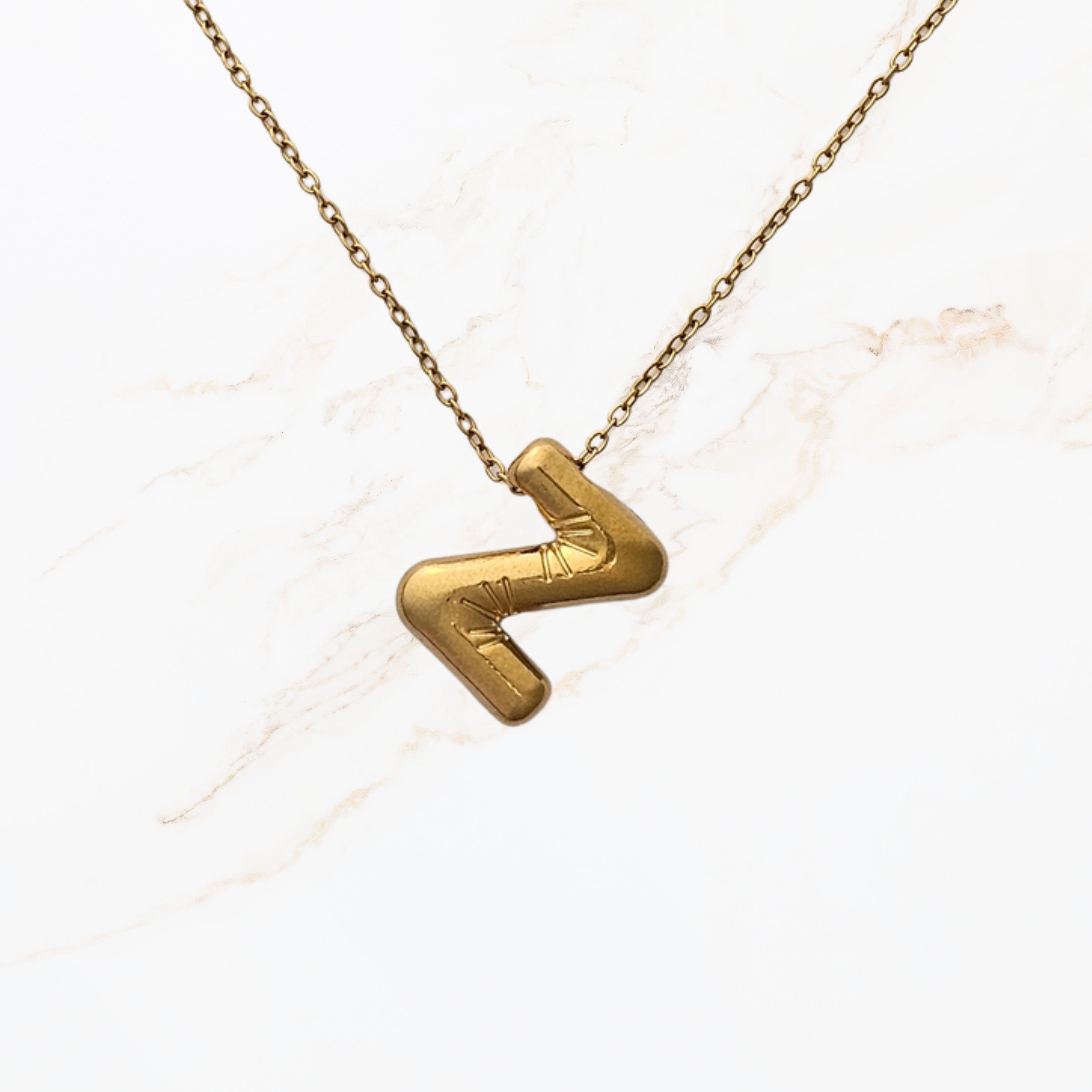 Goudkleurige Initialen ketting A-Z