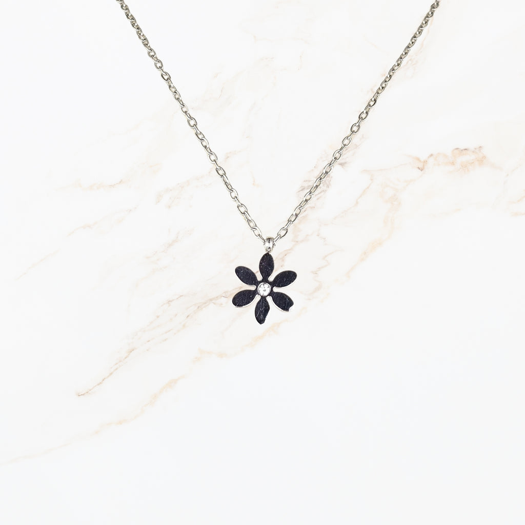 Golden Bloom – Necklace