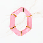 Seyso lichtroze elastische dames armband met goudkleurige details
