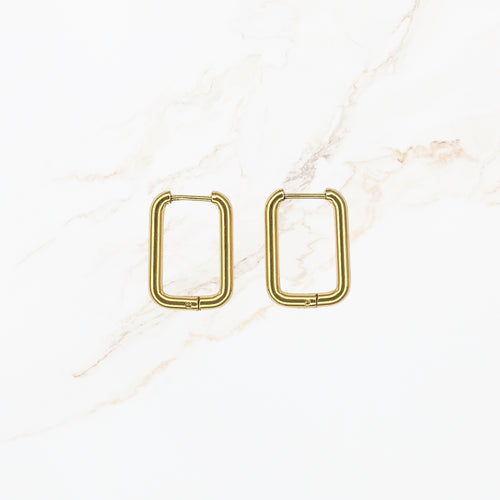 Seyso stainless steel oorbellen Lumea hoops met elegante rechthoekige vorm geschikt om bedeltjes aan toe te voegen voor een persoonlijke stijl