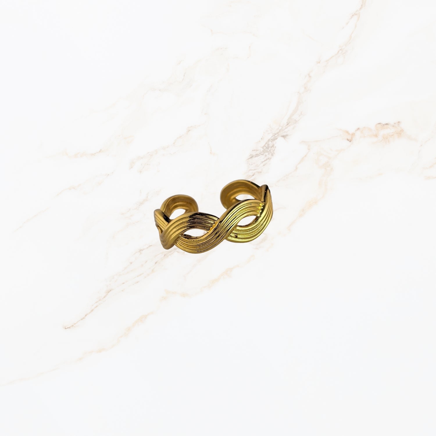 Golden Twist – Ring