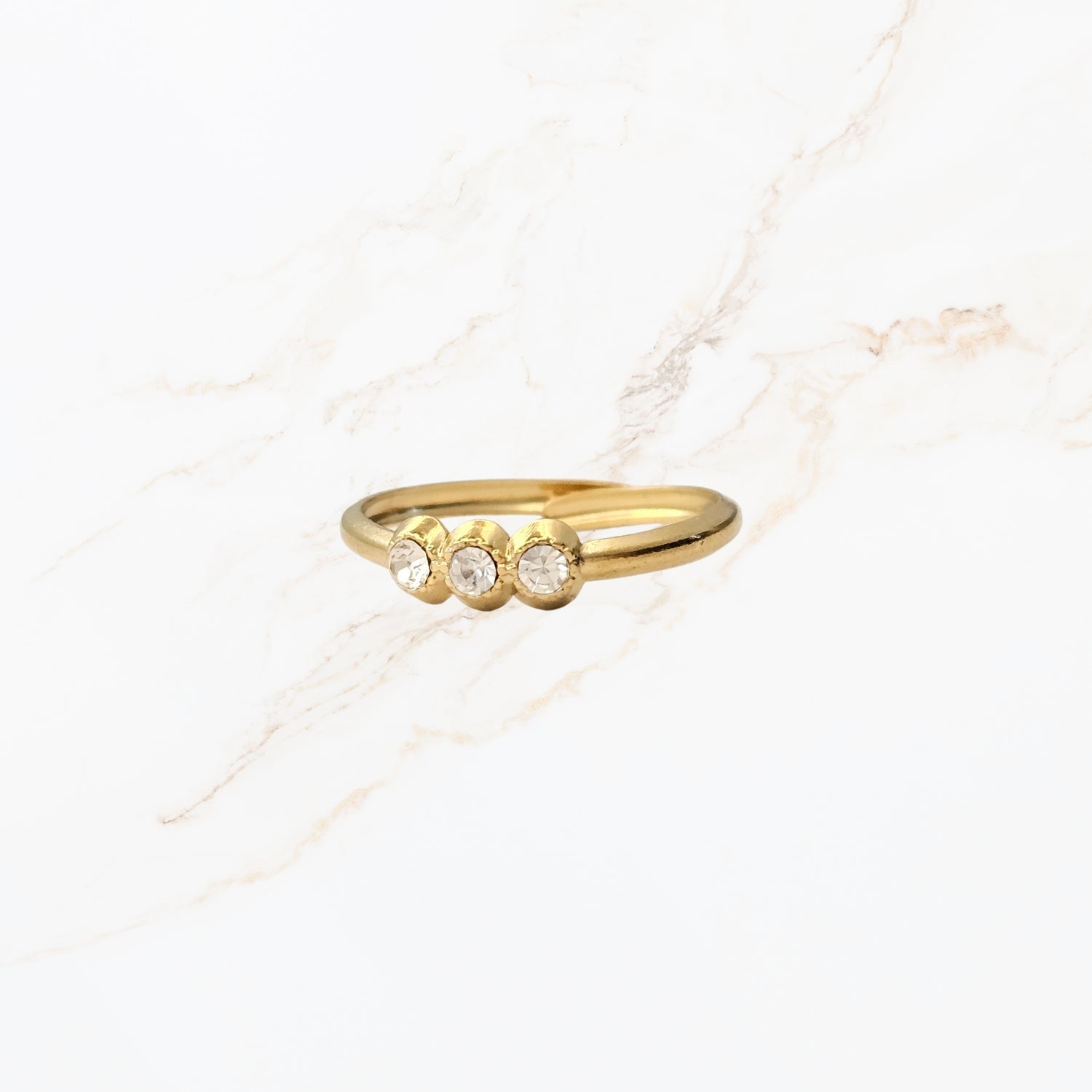 Lune Ring