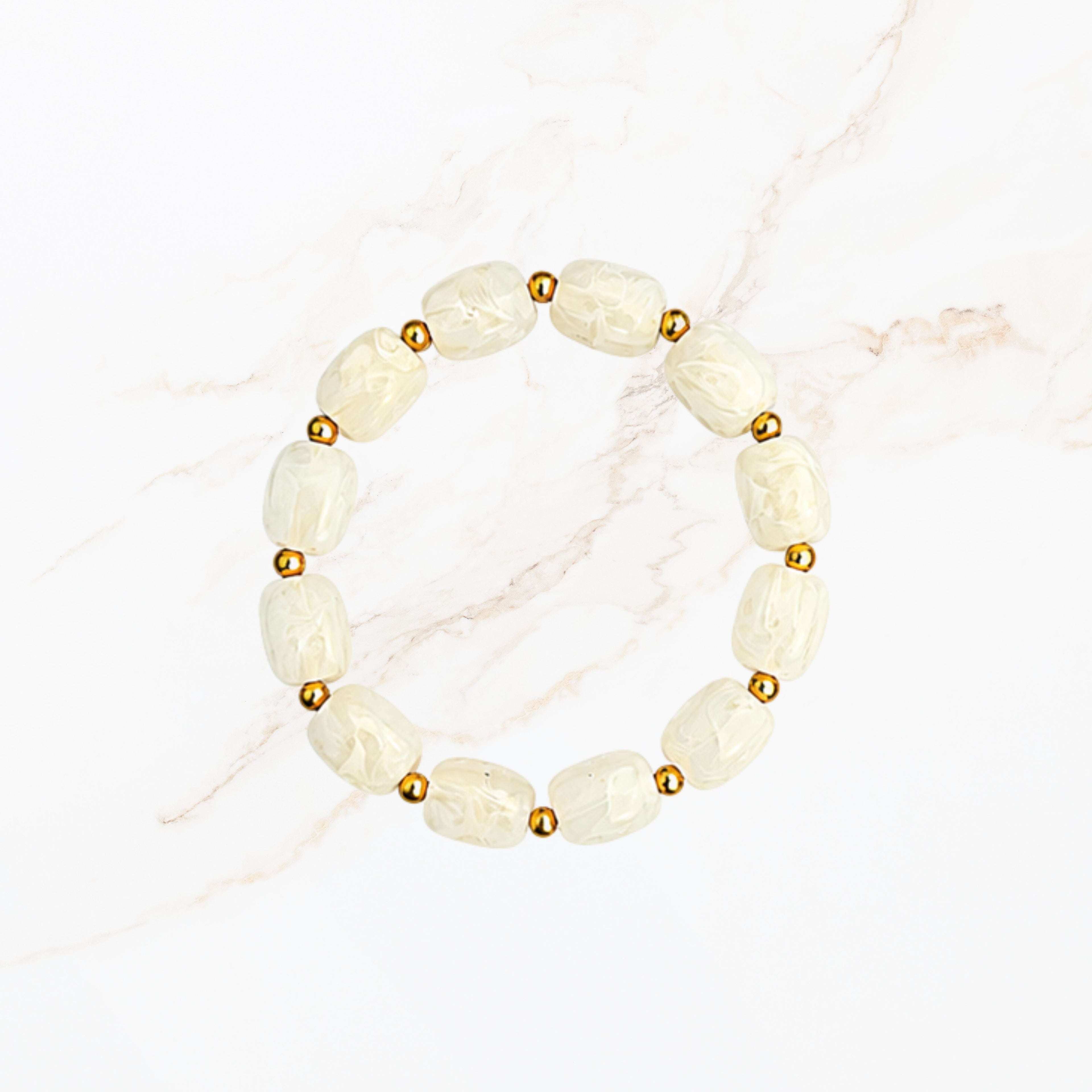 Witte kralen armband